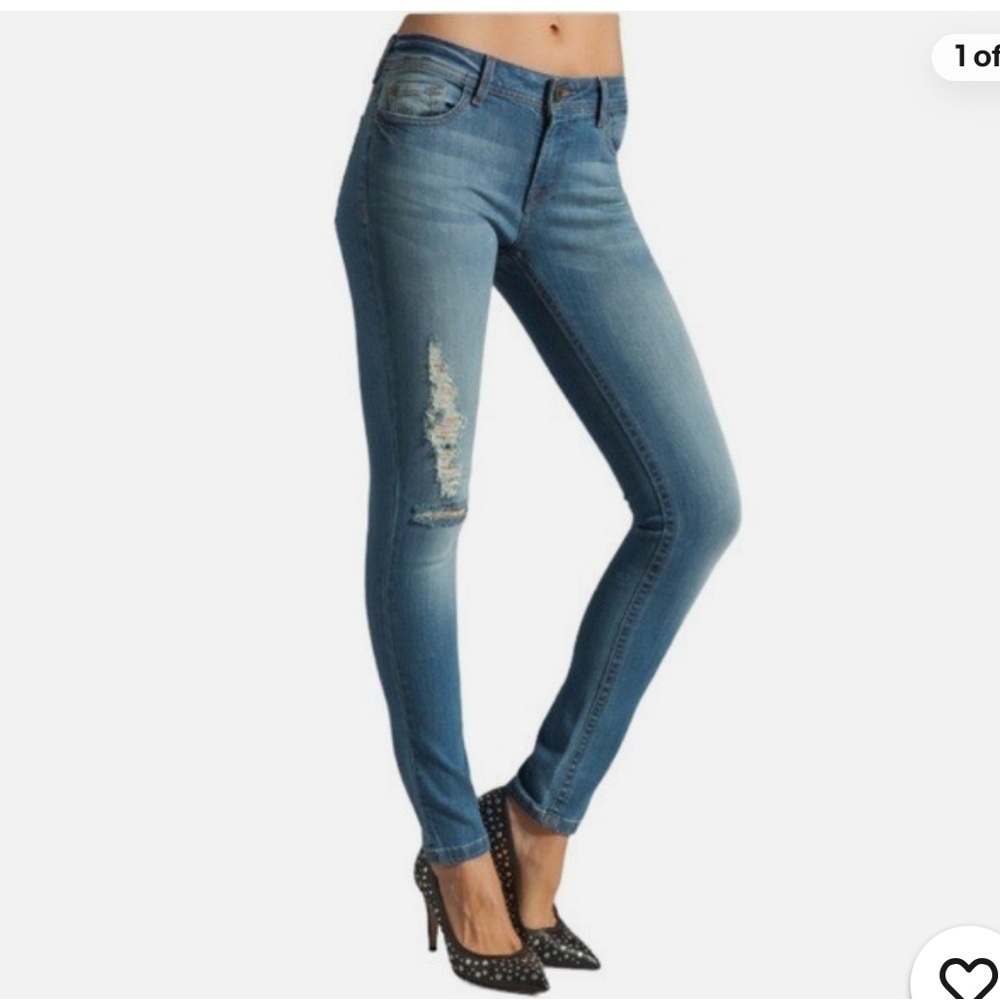 DL1961 Women's Light Blue Skinny Jeans